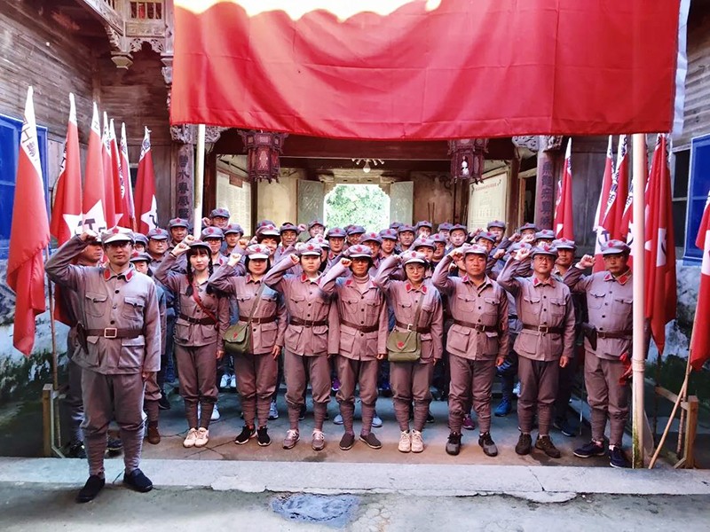 1543460262459796gPpr.jpg 4.jpg