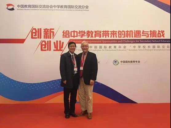 1576739525665270luzP.jpg 2.jpg