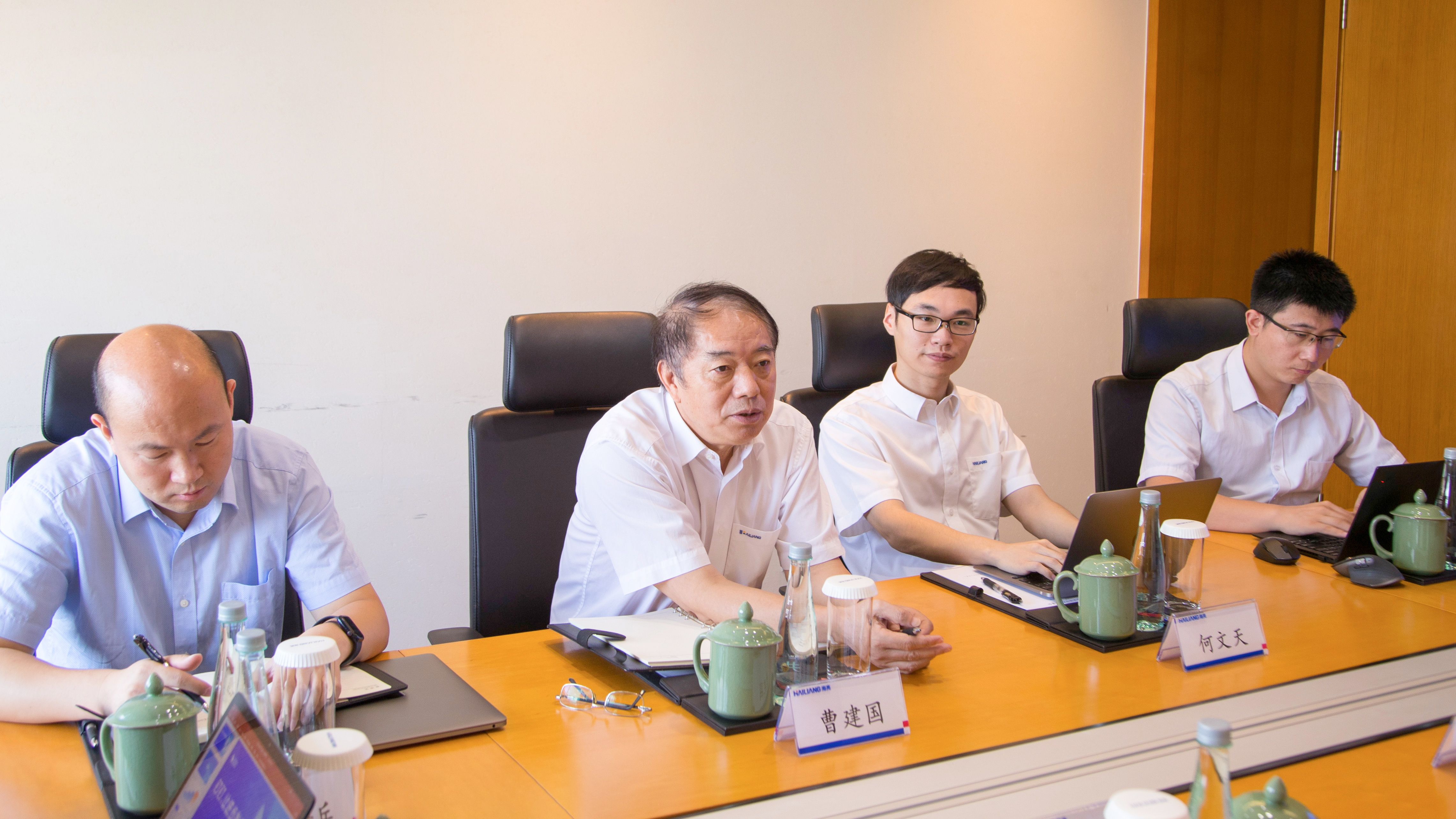 1662112131951223UpT3.jpg IMGL3836.jpg